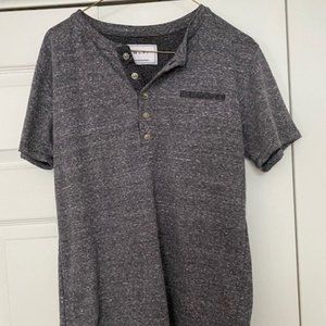 Men Tee-shirt, with button down neck  (Men XS)